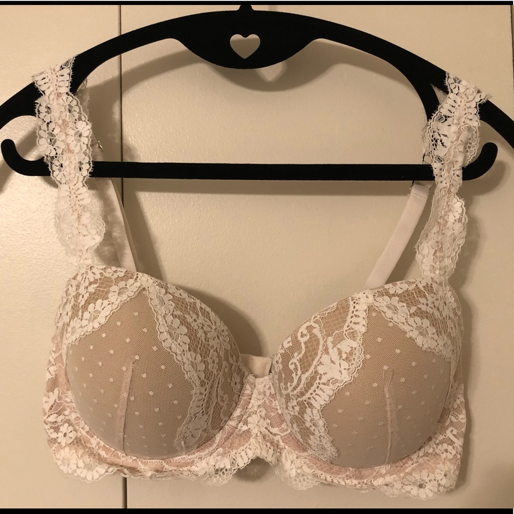 VS Dream Angels Lined Demi/ Lace/ 34D